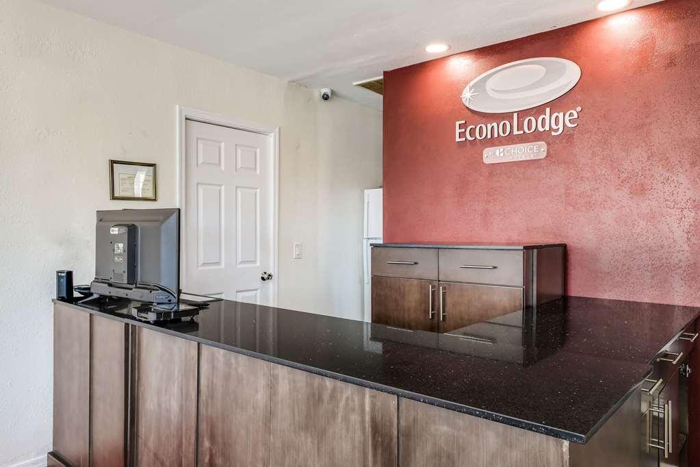 Econo Lodge Needles Interno foto